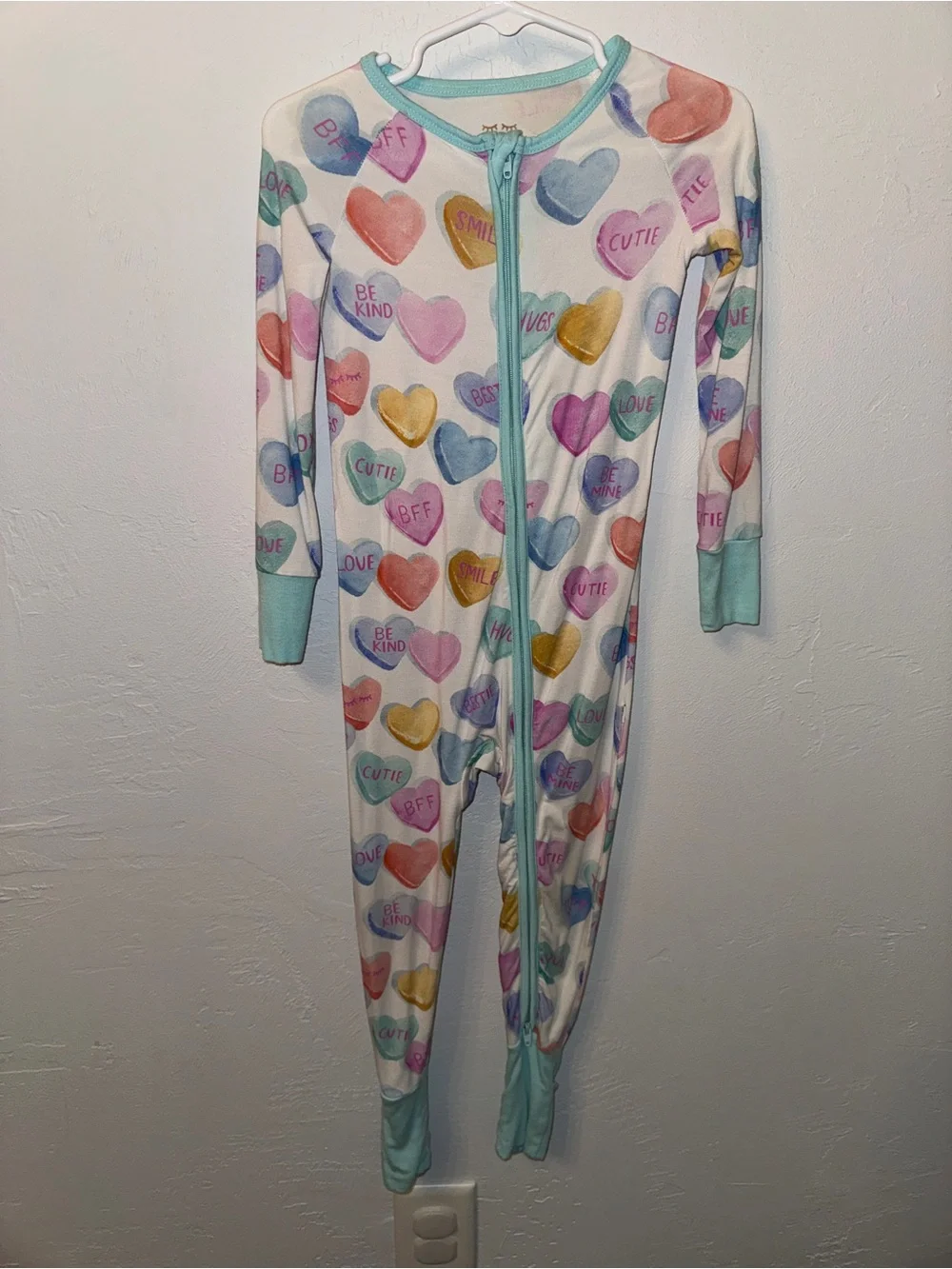 Little Sleepies Pastel Conversation Bamboo Heart Zippy with Mint Trim 2T